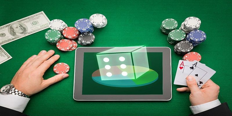 Lý do bạn nên tìm hiểu kỹ thuật canh bài của baccarat